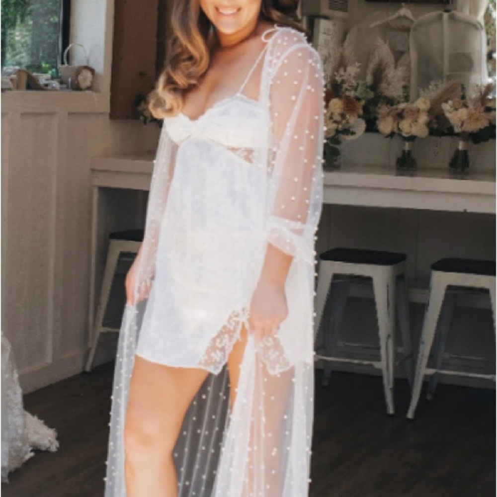 Elegant White Beaded Tulle Robe